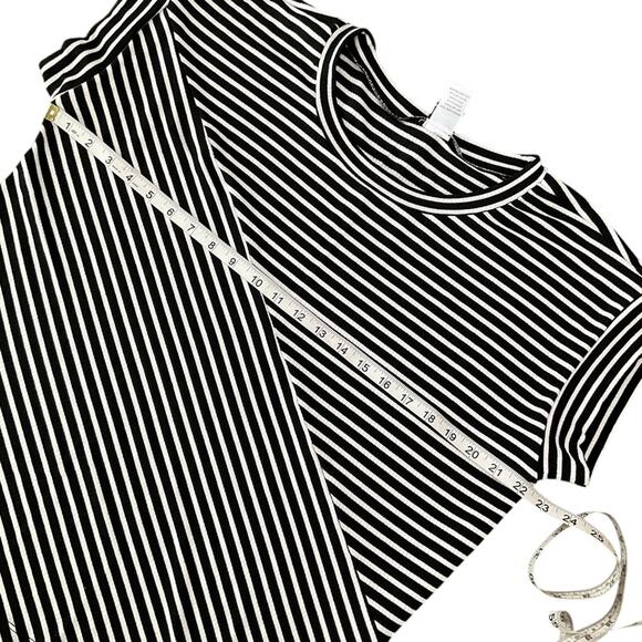 Wrapper Women's Black and white Striped Top Size XL - Picture 4 of 6